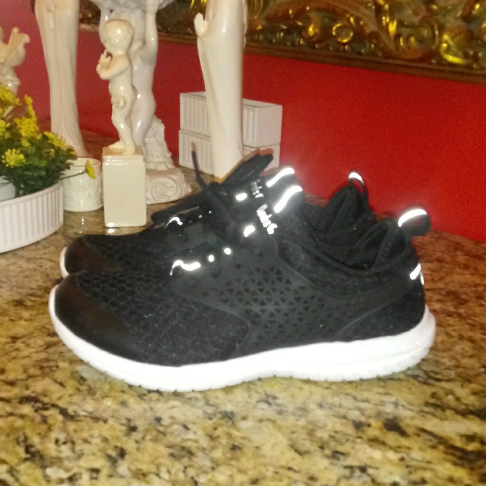 Cheeks Flex Trainer Sneakers by Tony Little